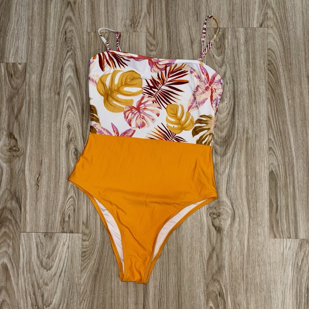 Cupshe Tropical Print One Piece Swimsuit Size M - Picture 3 of 7